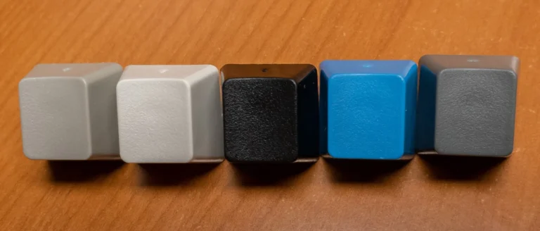 Brand New Model F Keyboards 51 From left to right in the photo below, you can see Pebble, Pearl, Black, Industrial SSK Blue, 60% Dark Gray.