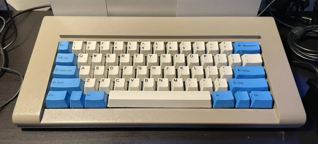 Brand New Model F August Update – keyboards continue shipping, new Beam Spring project launch, and more! 13 I wanted to share (with permission) a nice photo someone sent me of the Industrial SSK Blue Modifier keys with the standard color keys. This is a nice combination.