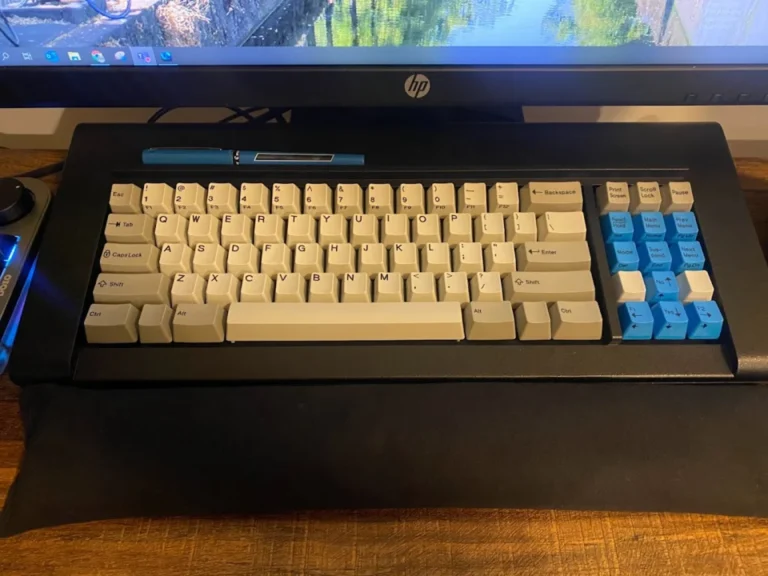 Brand New Model F Keyboards 120 F77-classic-case-Industrial-SSK-keys-F1-F12-front-print-keys-1024×768-1