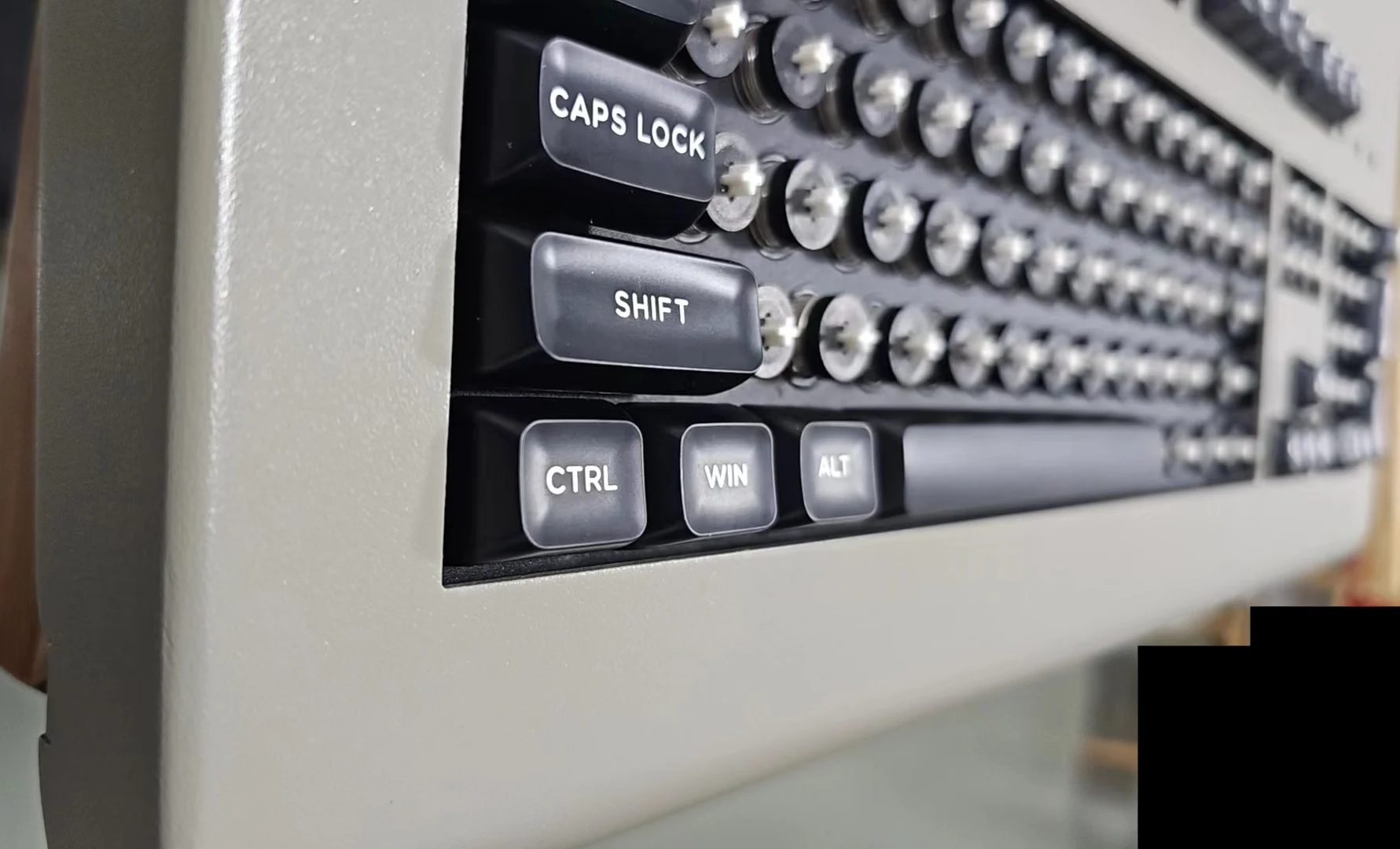 The beam springs themselves can now be ordered separately at the below link. They are IBM spec and some folks have used them to repair original rusty or damaged IBM beam springs. https://www.modelfkeyboards.com/product/beam-spring-extras/