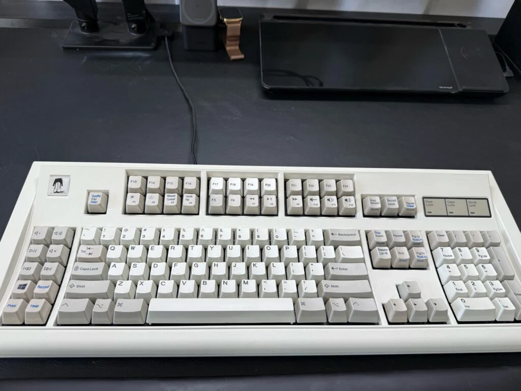 With permission I am sharing the second user image of the new F122 keyboards! This one includes some interesting keys from Unicomp, with legends I have not seen before.