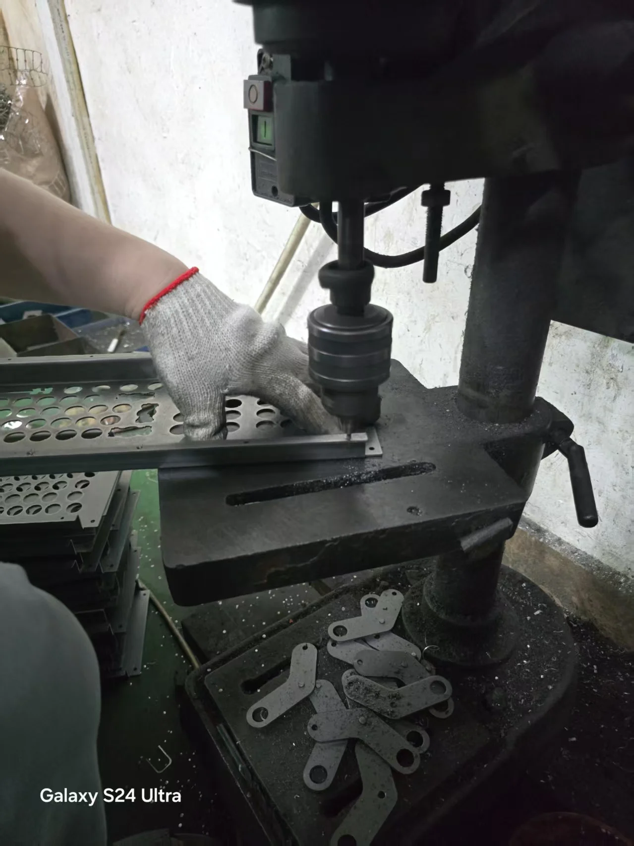 It is great to finally see the beam spring keyboards coming together!