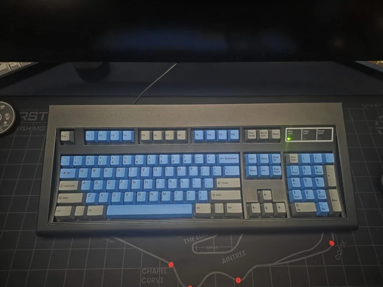 Brand New Model F Keyboards 85 yH5BAEAAAAALAAAAAABAAEAAAIBRAA7