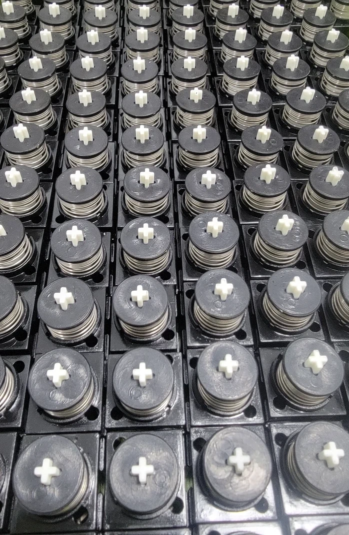 Puts your effort into typing and not flexing the case (contributing to these keyboards weighing up to 10.5 lbs / 4.8kg!)