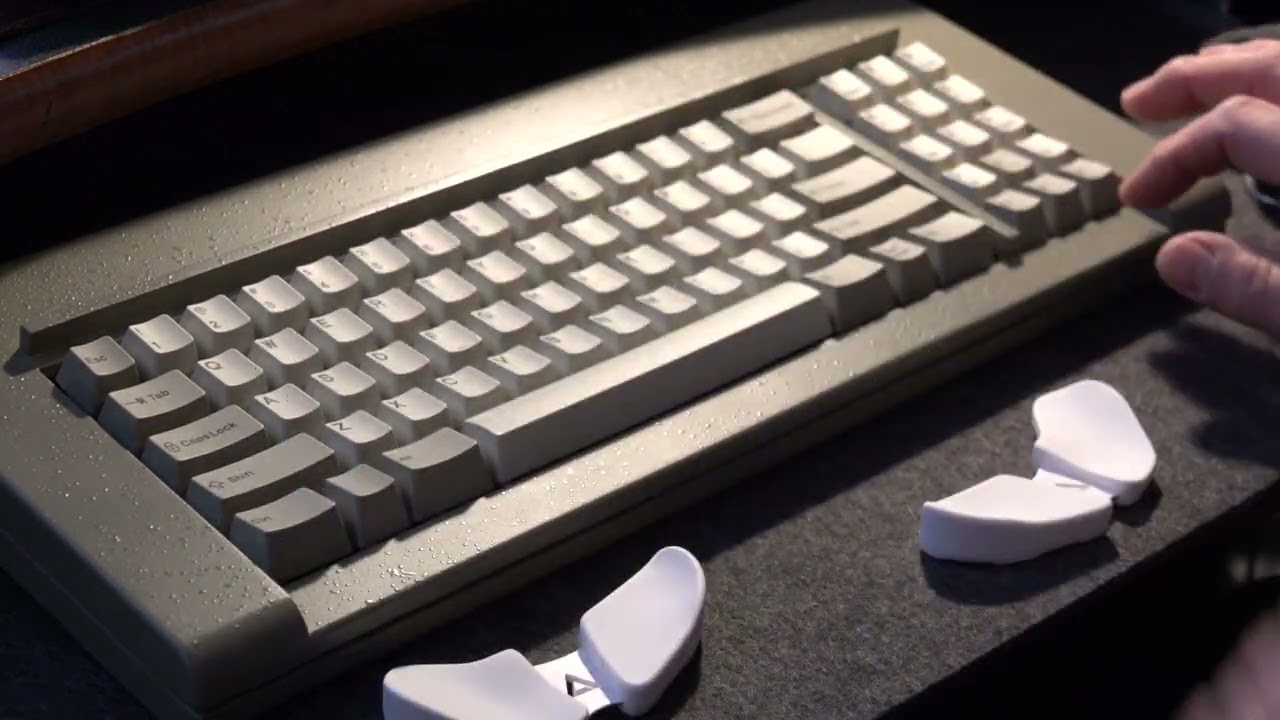 Model F - F77 keyboard first impressions